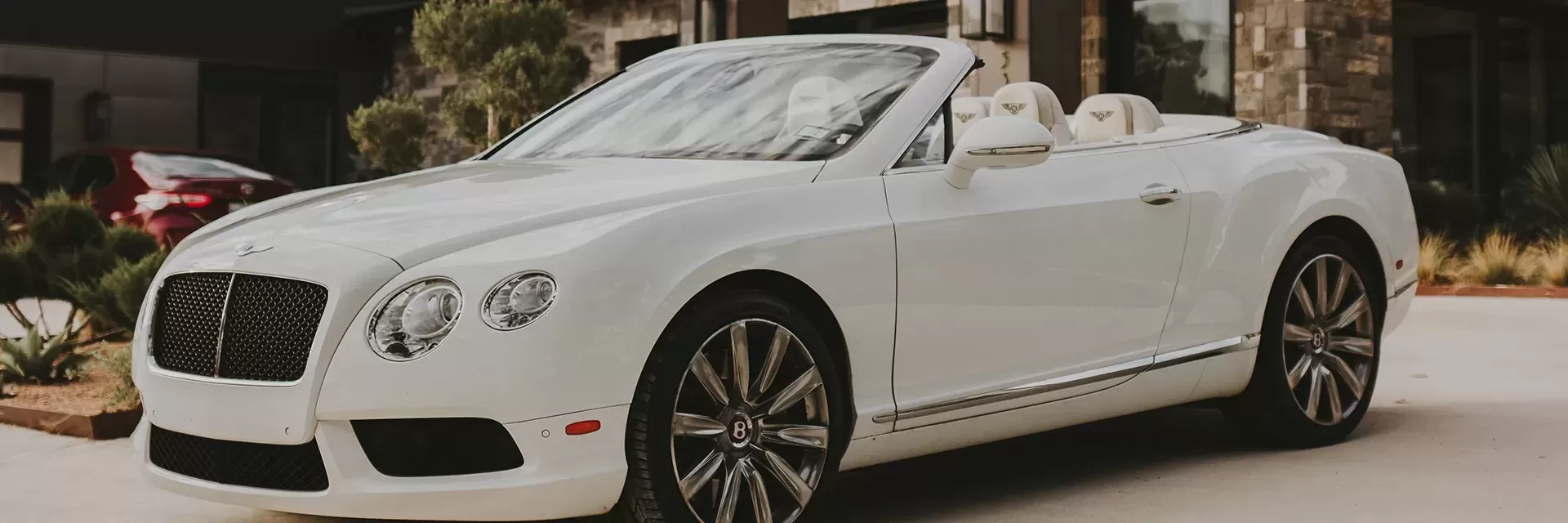 Convertible white Bentley
