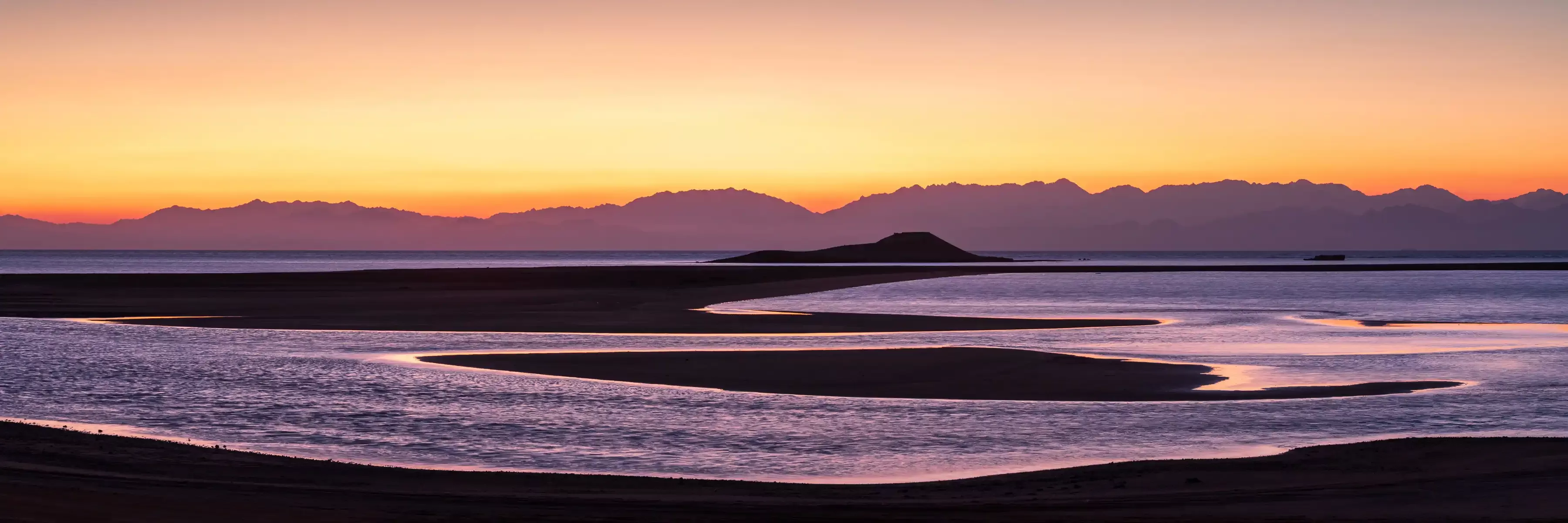 Justin Minns NEOM Lagoons south of Maqna