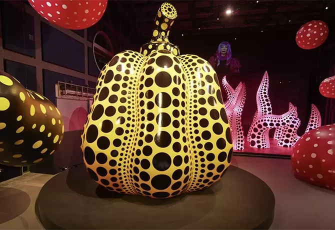 Life of the Pumpkin Recites by Yayoi Kusama: You, Me and the Balloons