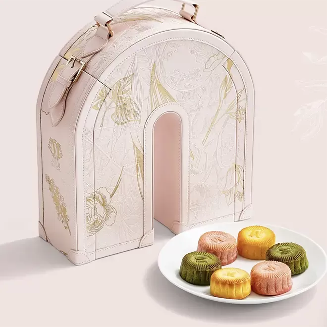 10 Gorgeous Mooncake Sets You Can Get Online This Mid-Autumn