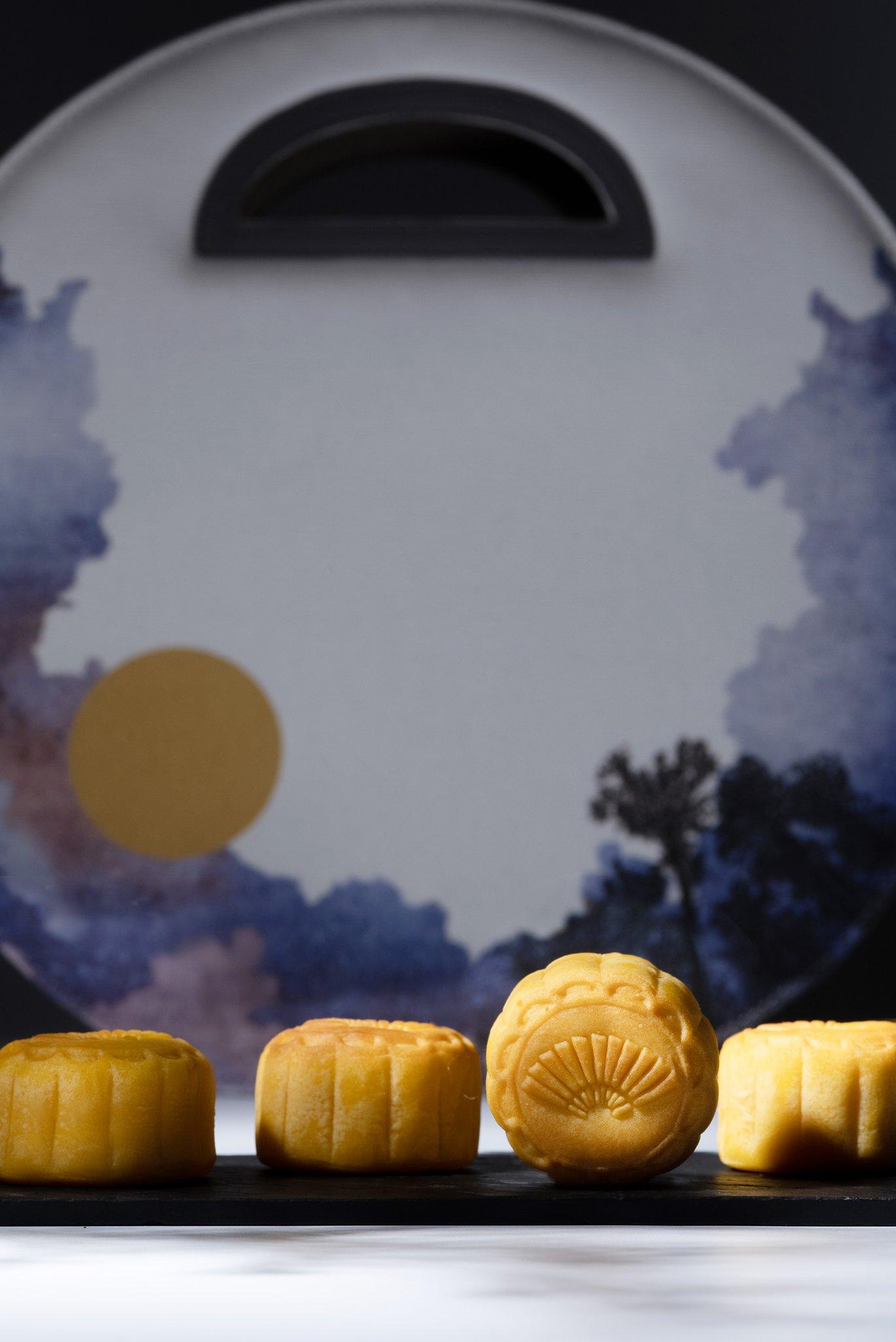 Hong Kong's 16 most decadent mooncakes to try for Mid-Autumn Festival 2021:  from whisky-filled and Earl Grey treats, to Mandarin Oriental's red bean  recipe and the Peninsula Boutique's must-try classic