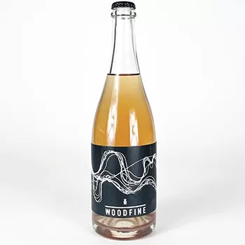 Bottle of Woodfine Sparkling Rosé Cider