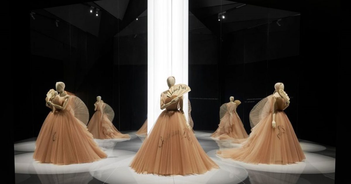 Inside Christian Dior: the 70 year legacy of one of fashion's most  influential brands - Mirror Online