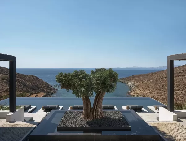 A perfect day in Tinos