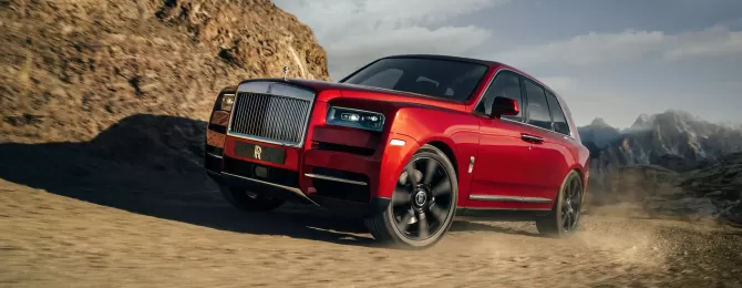 Red Rolls-Royce Cullinan
