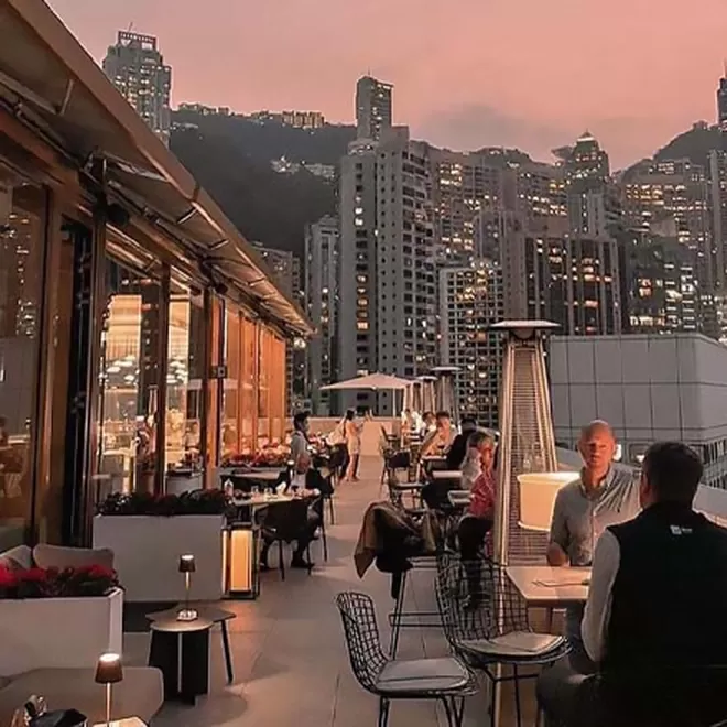 Popinjay, Hong Kong
