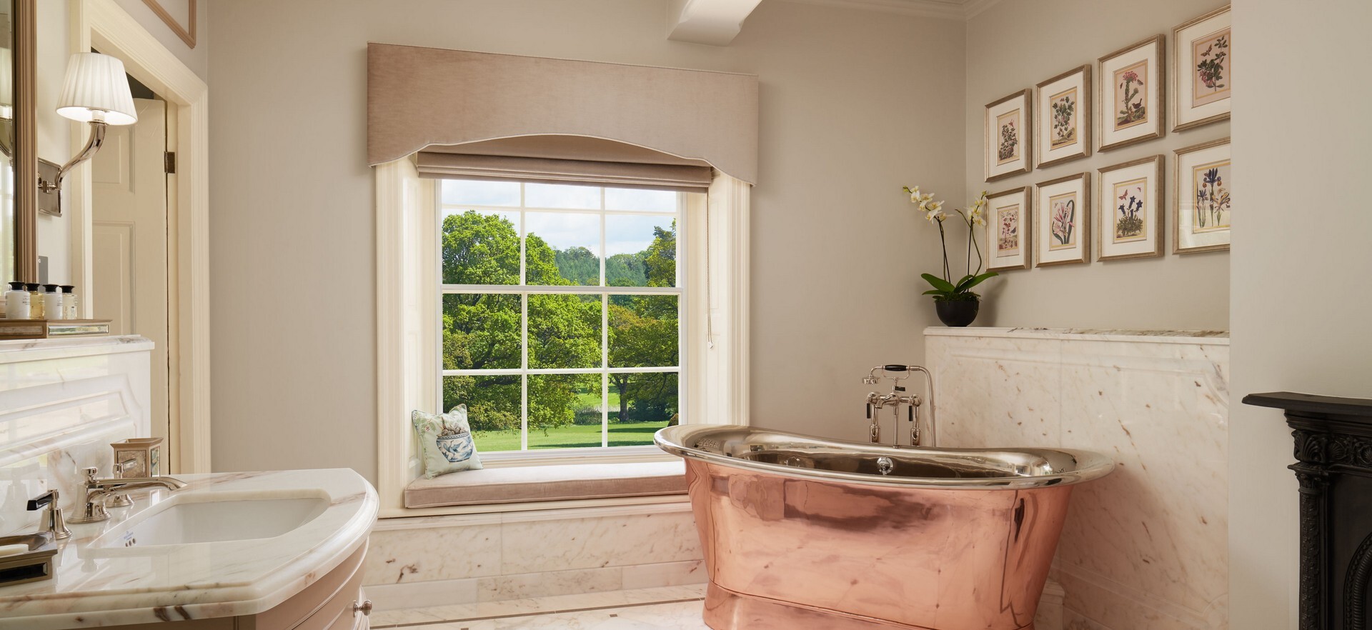 Grantley Hall Bathroom Executive Bedroom England