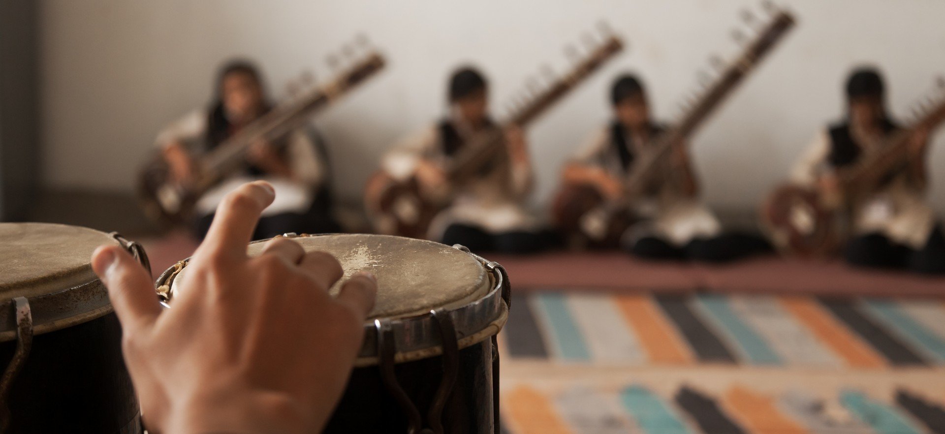 Listen Sitar Players Bongos Music India